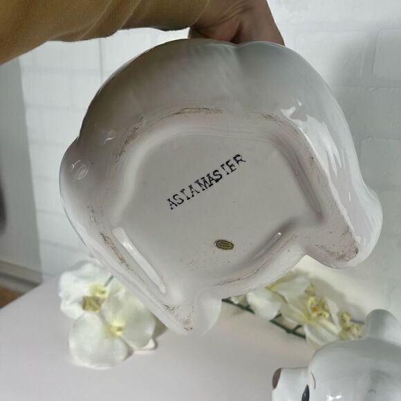 Asia Master Bear Cookie Jar 11" - Picture 7 of 7